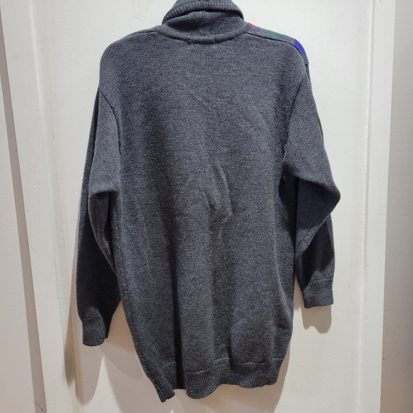 Merino Wool Cardigan - Picture 9 of 13